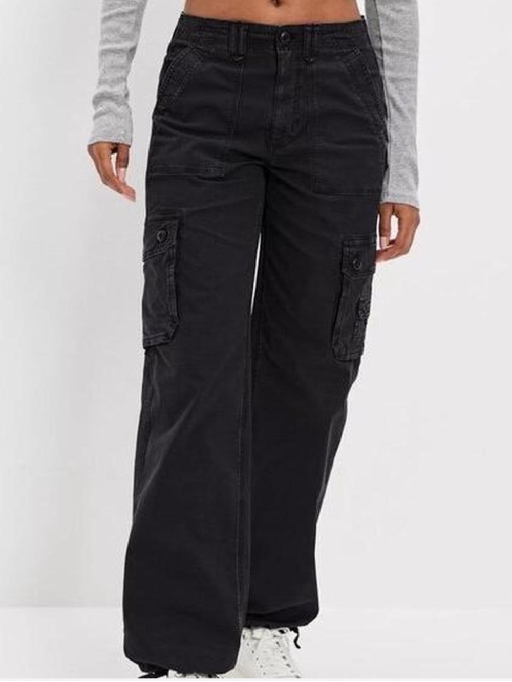 American Eagle Outfitters Black Wide Leg Cargo Jeans